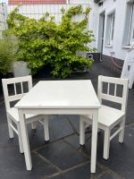 Tisch und Stühle in weiß fürs Kinderzimmer Baden-Württemberg - Ludwigsburg Vorschau