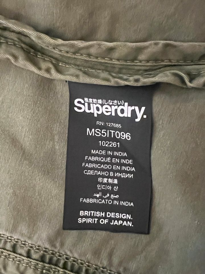 Superdry Flag Jackett Jacke Gr.M Khaki Army Limited Edition Top in Dresden