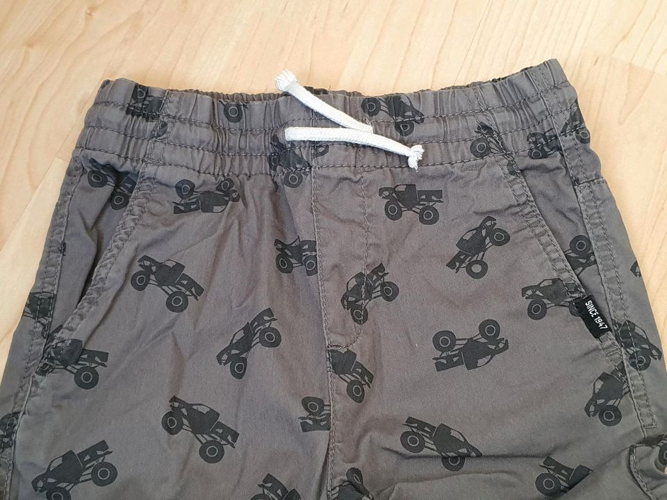 4St. Hosen H&M Gr.128 Schlupfhose in Reutlingen