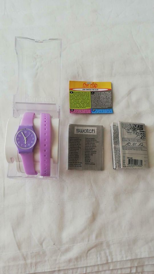 Armbanduhr lila Swatch Originalverpackung Doppelarmband in Pirna