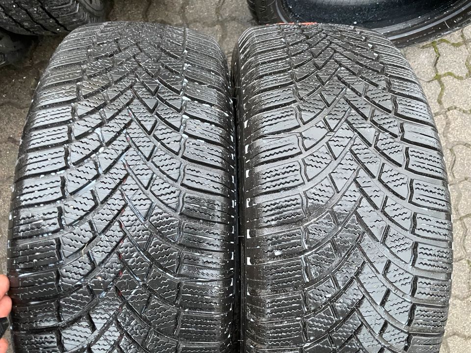 2stück 235/55R18 104H BRIDGESTONE BLIZZAK LM005 DOT2522 in Stockstadt a. Main