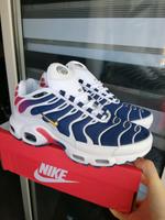 Neu Nike Schuhe 39 40 Nordrhein-Westfalen - Heiligenhaus Vorschau