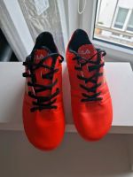 Fußballschuhe Gr. 34 Nordrhein-Westfalen - Neuss Vorschau