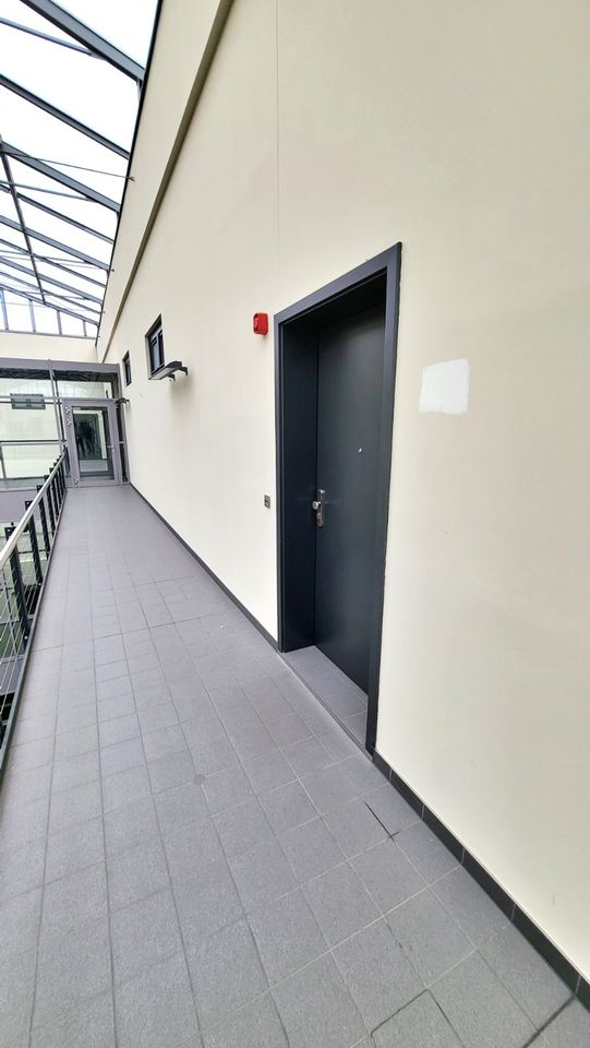 Loft mit großem Balkon und Wasserblick in Berlin