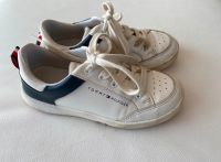 Tommy Hilfiger Sneaker Turnschuhe Gr. 30 Sachsen - Claußnitz Vorschau