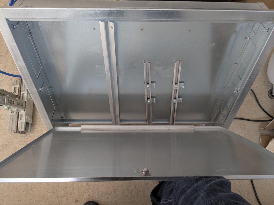 Viessmann Unterputz-Verteilerschrank Typ B-UP, Farbe blank- 750mm in Karlsruhe