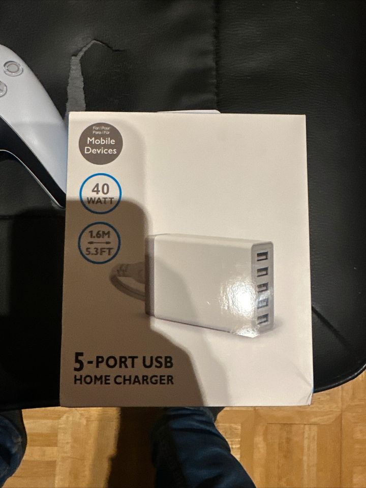 5 port USB Home Charger NEU in Seesen