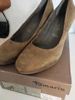 Tamaris Stöckelschuhe Größe 40 Pumps Wildleder Hessen - Limburg Vorschau