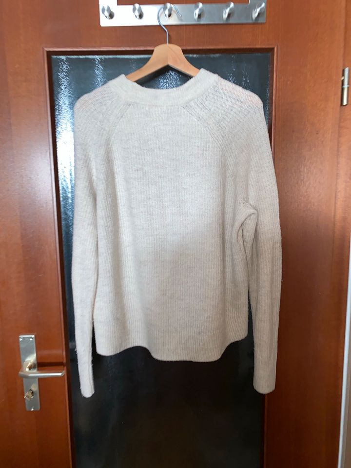 Strickpullover in Bornheim