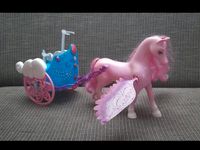 Barbie Pferd Pegasus mit Kutsche Horse Spielzeug reiten Baden-Württemberg - Nagold Vorschau