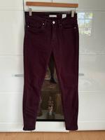 Tommy Hilfiger Jeans 27/32 bodeauxrot Berlin - Biesdorf Vorschau