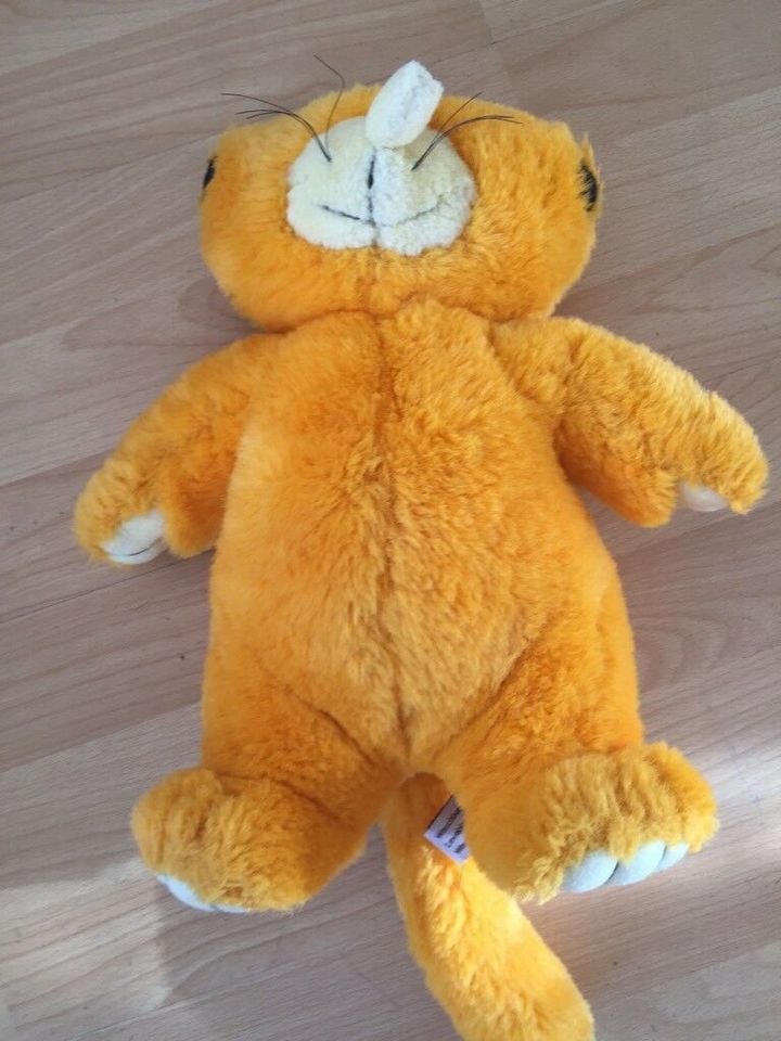 Bär / Teddy , Hase oder Katze von Heunec zu verkaufen in Wiesbaden