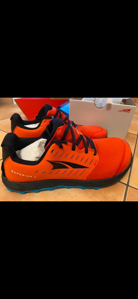 Altra Trekking Schuhe, M Superior 5, Orange/Black, Neu & OVP in Mühlheim am Main