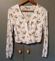 HOLLISTER Bluse Top XS weiss mit Blumen Langarm festlich Schleswig-Holstein - Klein Pampau Vorschau