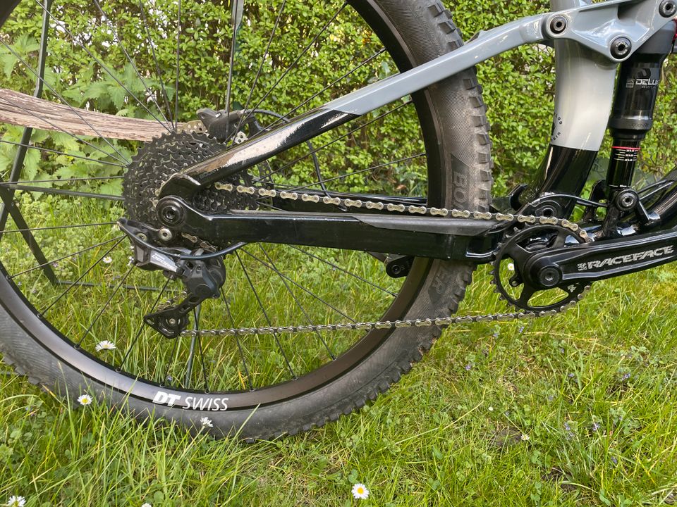 TREK FUEL EX 5 DEORE SLATE/TREK BLACK 2020 - 29 XL in Hennigsdorf