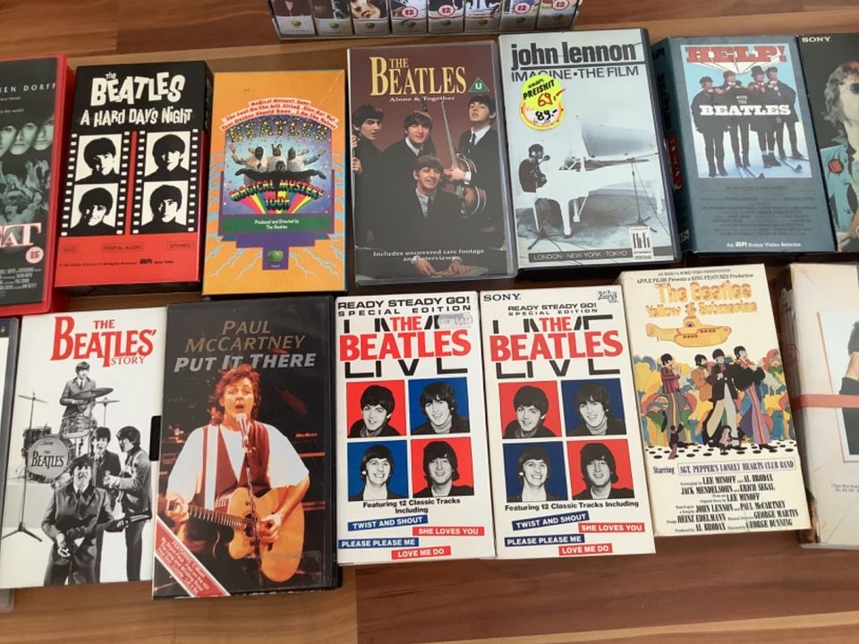 Beatles VHS-Sammlung in Heitersheim