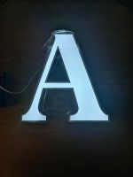 Buchstaben Leuchtreklame LED weiß mit Chrom München - Moosach Vorschau