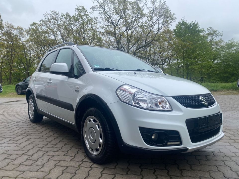 Suzuki SX4 Club Klimaautom AHK Sitzheizg in Gera