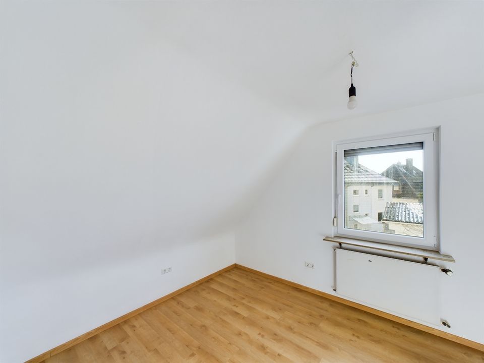 Seltenheit ! Sofort verfügbare Maisonette-Wohnung (bis zu 4 Zimmer als WG möglich) in Heilbronn in Heilbronn
