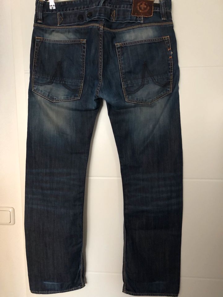 Kuyichi Daniel Jeans W34 L32 regular Fit Conscious used blau Top in München