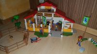 Playmobil Reiterhof 4190 Kutsche 4186 Pferdehänger 4189 und Boxen Köln - Nippes Vorschau