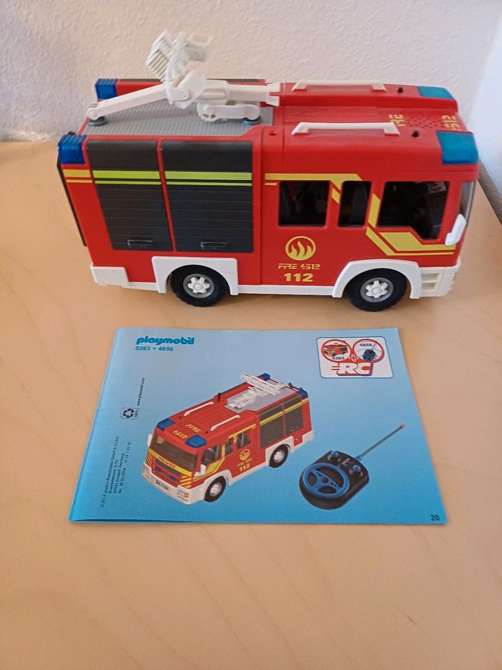 Playmobil 5363 Löschruppenfahrzeug Feuerwehr ohne Motor in Neusäß
