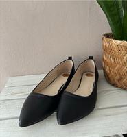 Schuhe Ballerinas Buffalo schwarz Dresden - Räcknitz/Zschertnitz Vorschau