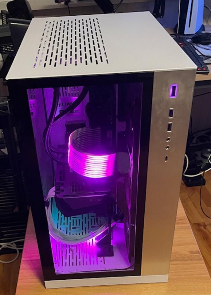 King Mod Systems Gaming PC AMD Ryzen 7 3700X GeForce RTX 3080 in Seelze