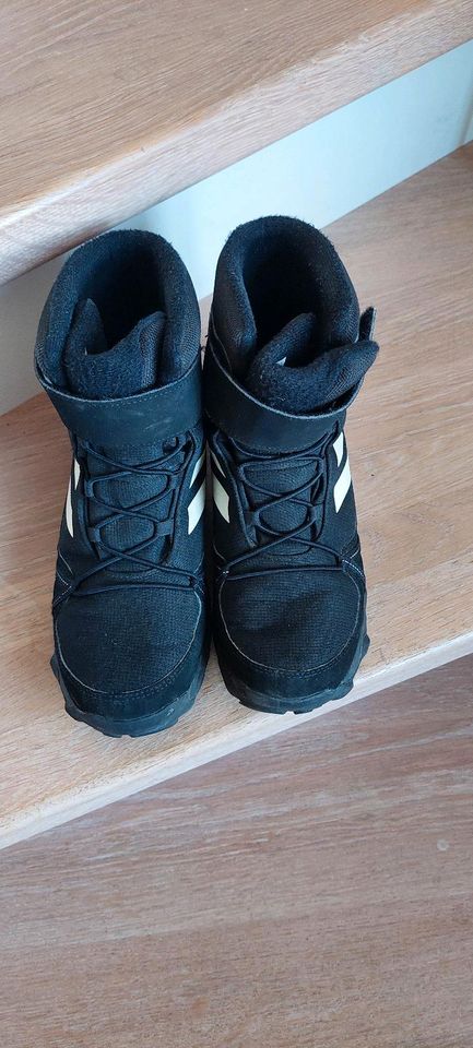 Adidas Terrex Winterstiefel gr. 38 2/3, schwarz, Schuhe in Oldenburg in Holstein