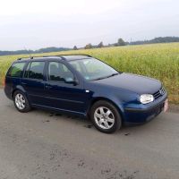 VW Golf Variant,1,6 L,Sommer u.Winterr. auf Alufelgen,AHK. Bayern - Reuth Vorschau