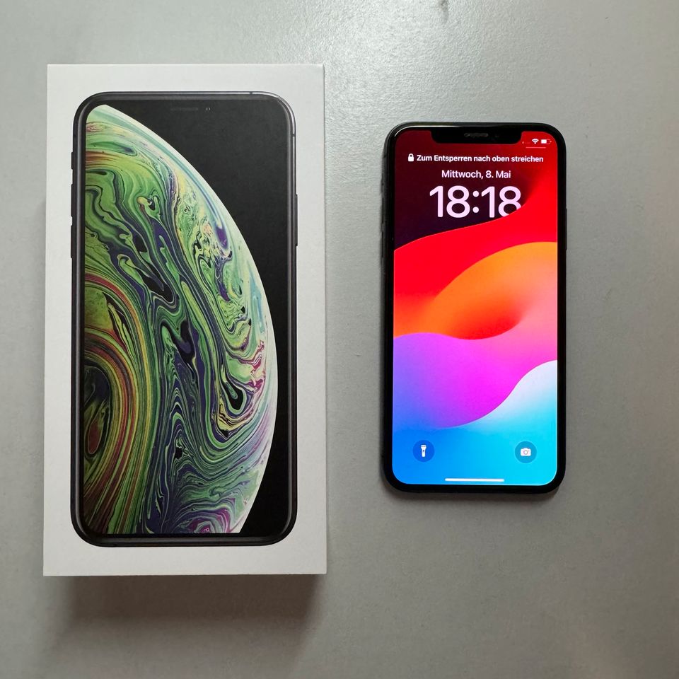 iPhone Xs 256gb schwarz in Unterschleißheim