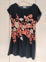 Kleid der Marke *Apricot* in blau mit Blumenprint Nordrhein-Westfalen - Medebach Vorschau
