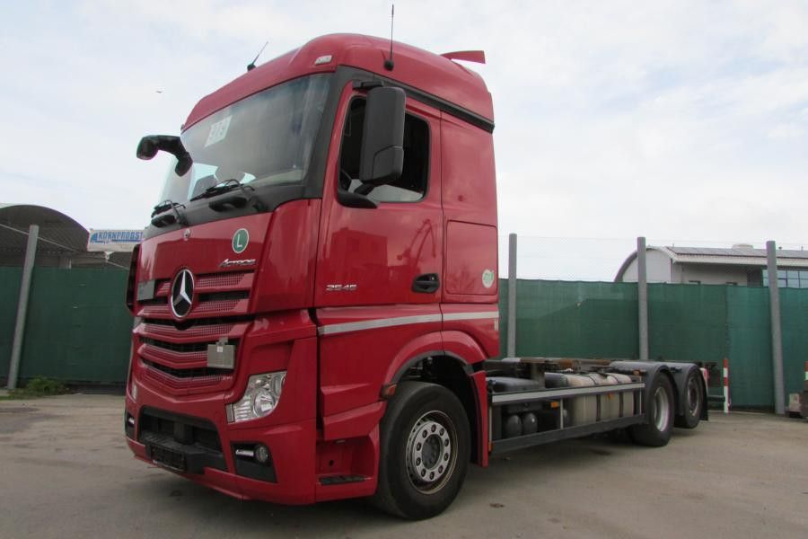 Mercedes-Benz 2545 6x2 LL - LENKACHSE - Nr.: 979 in Regensburg