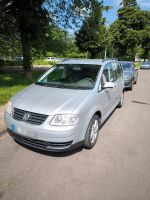 VW Touran 1.6 7 Sitzer Duisburg - Duisburg-Süd Vorschau