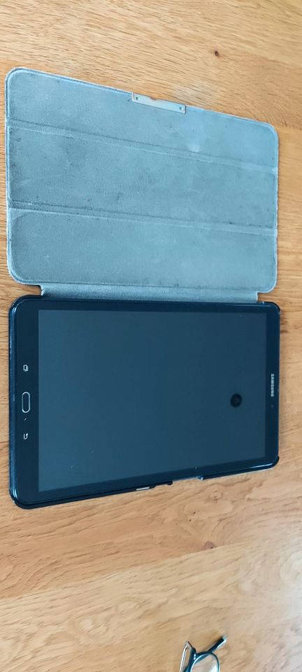 Samsung Galaxy Tab A 2016 Modell SM-T580 in Anröchte