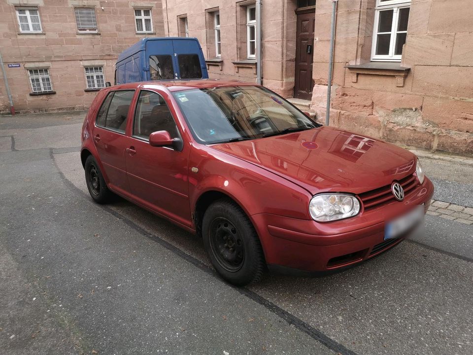 Golf 4 1.6 Winter auto in Nürnberg (Mittelfr)