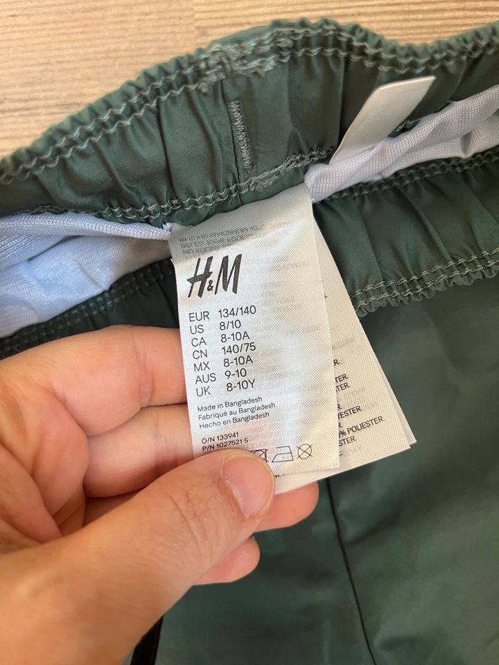 Neue Badehose in Gr 134/140 von H&M in Lübeck