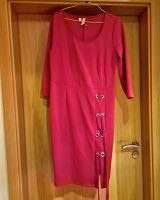 Kleid Gr.44 bpc Premium Stretch Schlupfkleid Jersey rot Baden-Württemberg - Neuenstadt Vorschau