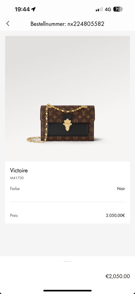 Louis Vuitton Victoire in Rees