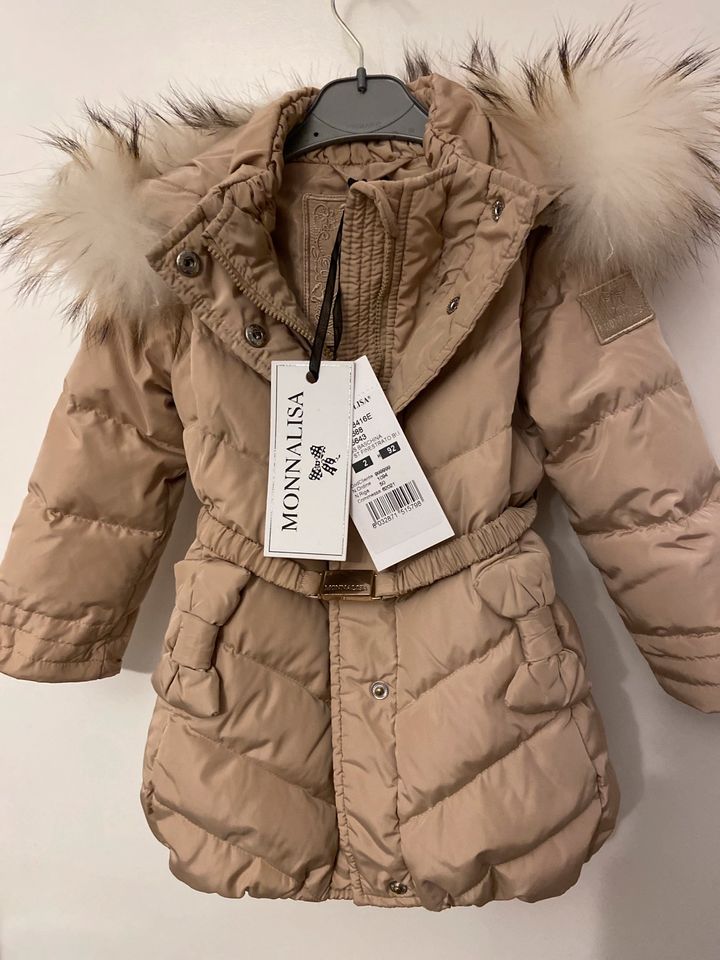 Monnalisa Mädchen Baby Jacke mit echtem Pelz 18M in München - Milbertshofen  - Am Hart | Babykleidung Größe 92 kaufen | eBay Kleinanzeigen ist jetzt  Kleinanzeigen