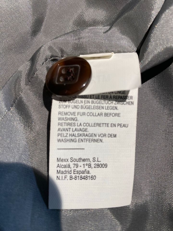 MEXX Jacke abnehmbarer Pelzkragen 38/40 Viskose in Offenbach