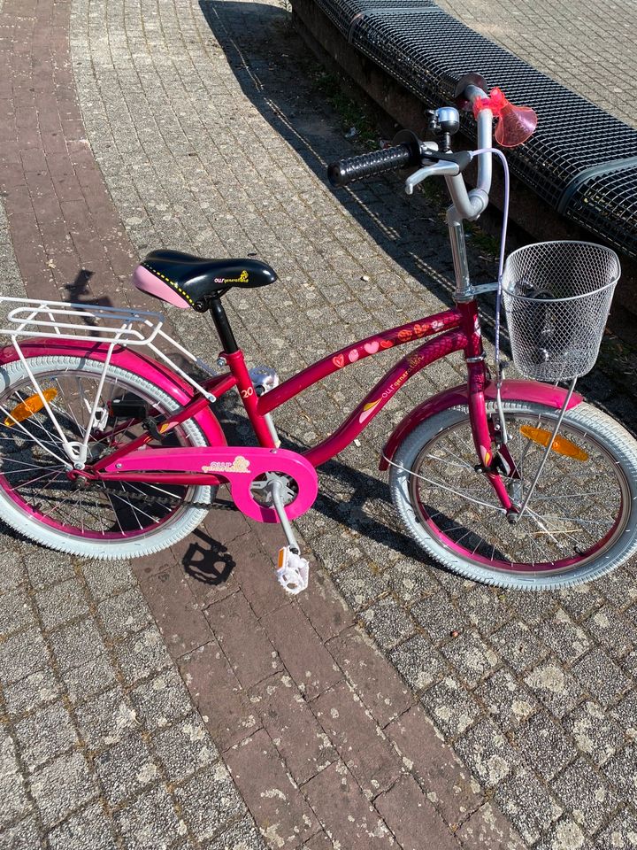 Mädchen Fahrrad in Krefeld