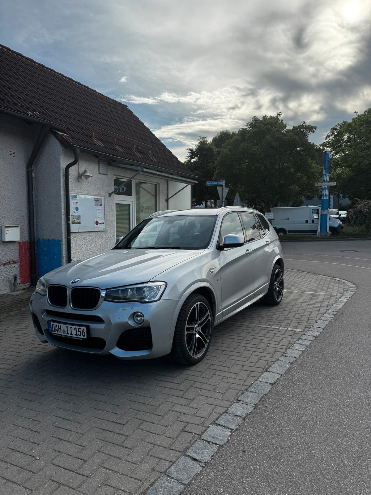 Abbildung des Autos BMW X3 M.Paket