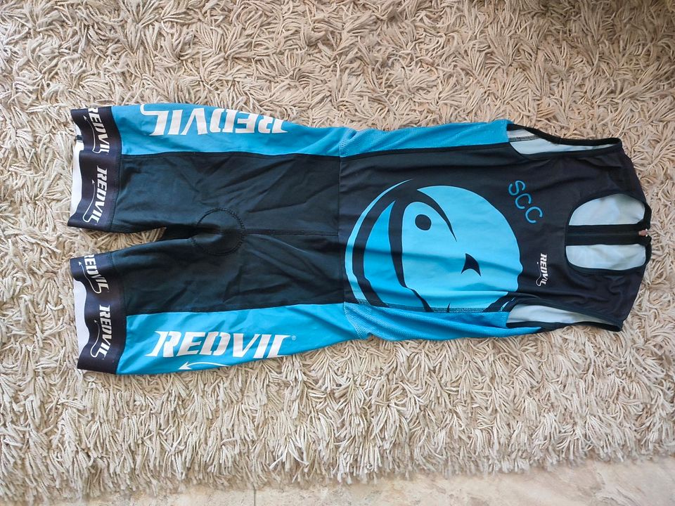 Sport Schwimmen Rad SCC Chemnitz Redvil Verein Kleidung Trisuit in Chemnitz