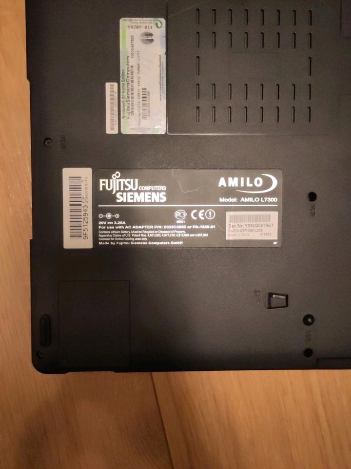 Fujitsu Siemens amilo l7300 Laptop defekt ungetestet in Kerpen