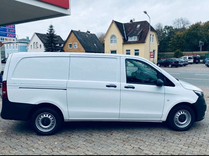 Autovermietung Mercedes Vito Transporter mieten in Cuxhaven