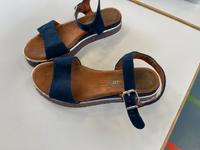 Marco Tozzi Sandalen Gr 39, blau Hessen - Rodenbach Vorschau