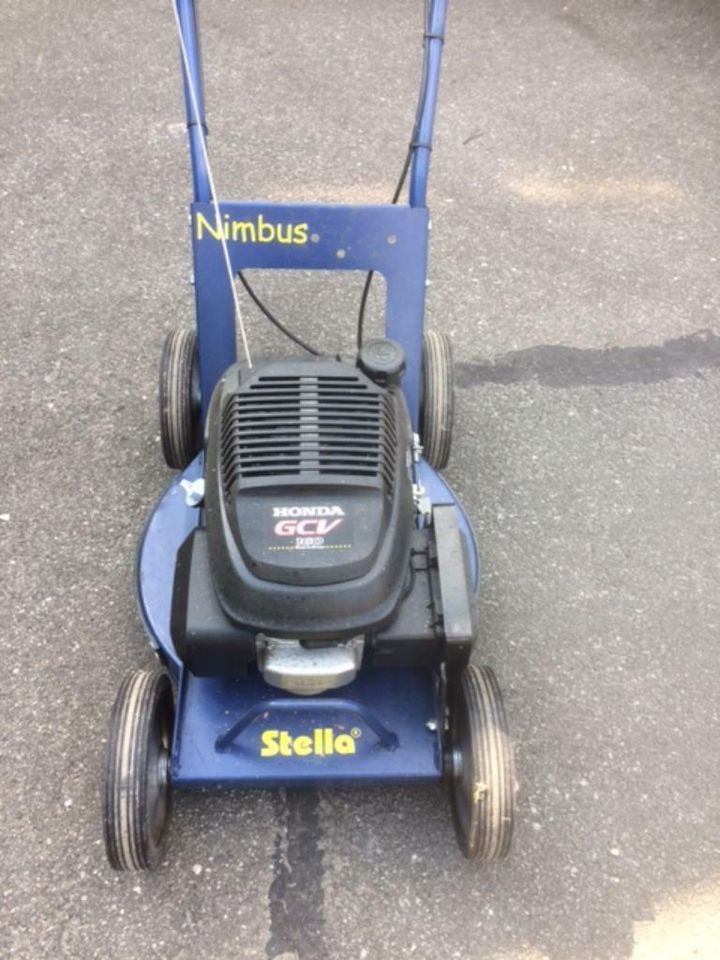 Profi Rasenmäher Stella Nimbus 45 Pro in Garding