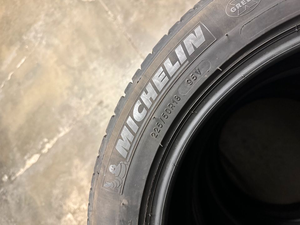 4x Michelin Primacy 3 Somerreifen 225/50/R18, 6mm in München