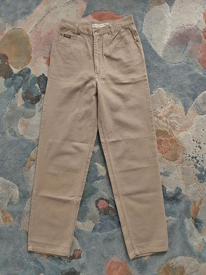 Cherokee High Waist Jeans beige / taupe Größe 28/32 in Tuntenhausen